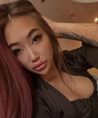 Евгения, 23 года, 1 размер груди